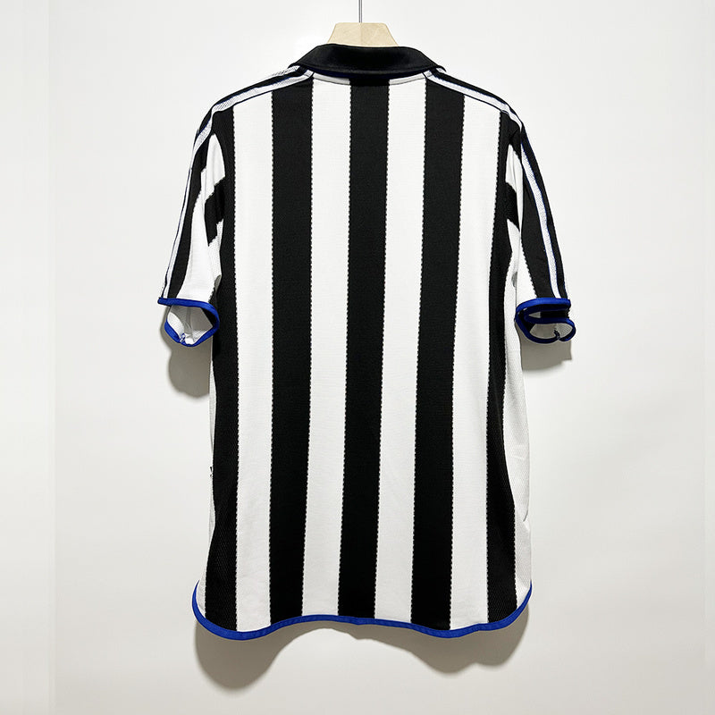 Newcastle United 1999-00 Retro - Home