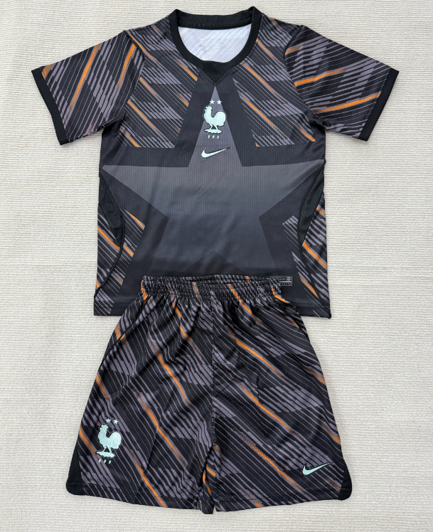 France 2026 World Cup - Goalkeeper Kids Kit (Black)