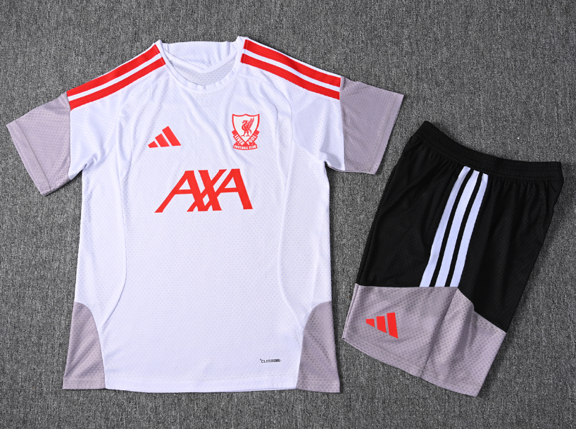 Liverpool 26/27 - Tracksuit