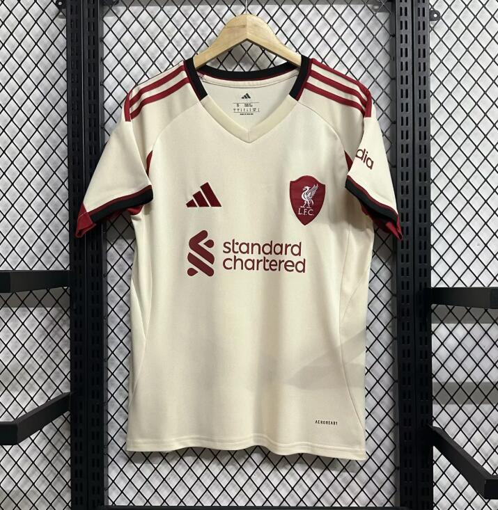 Liverpool 25/26 - Away Kit (Fan)