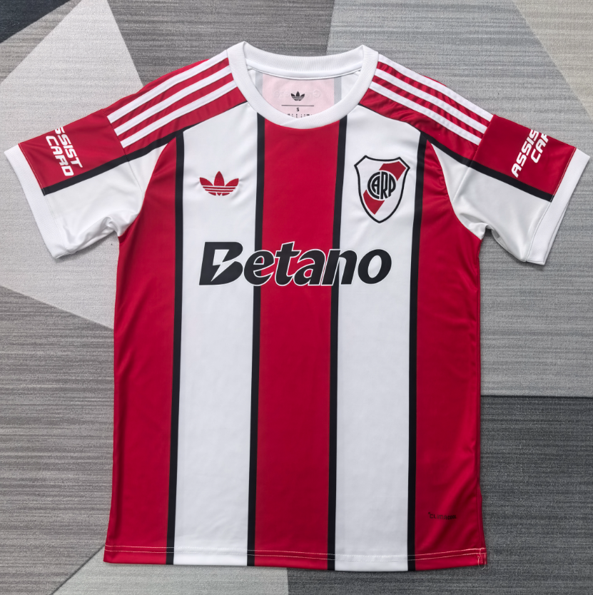River Plate 26/27 - Away Kit (Fan)