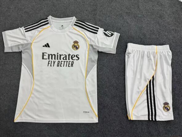 Real Madrid 25/26 - Home Kit (Jersey + Shorts)
