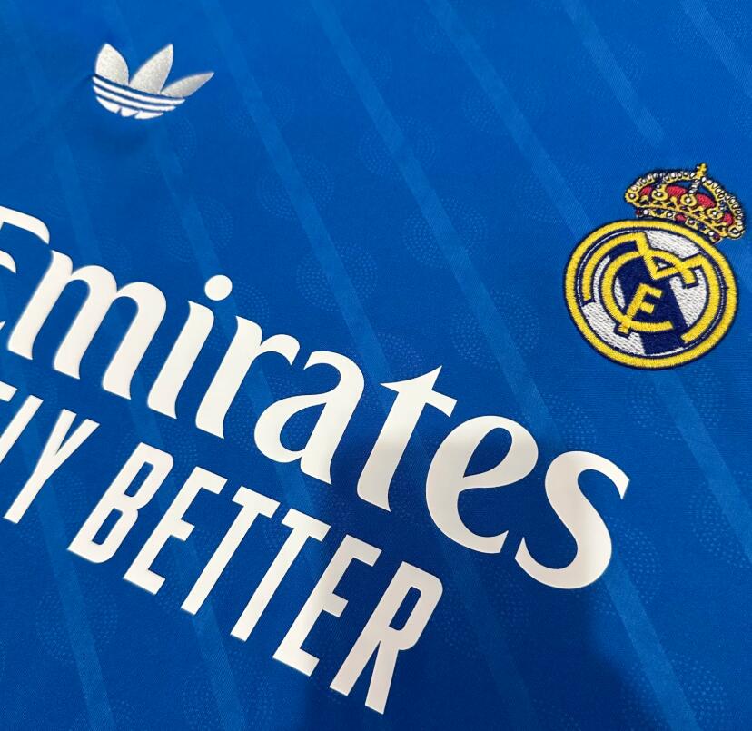 Real Madrid 25/26 - Third Kit (Fan)
