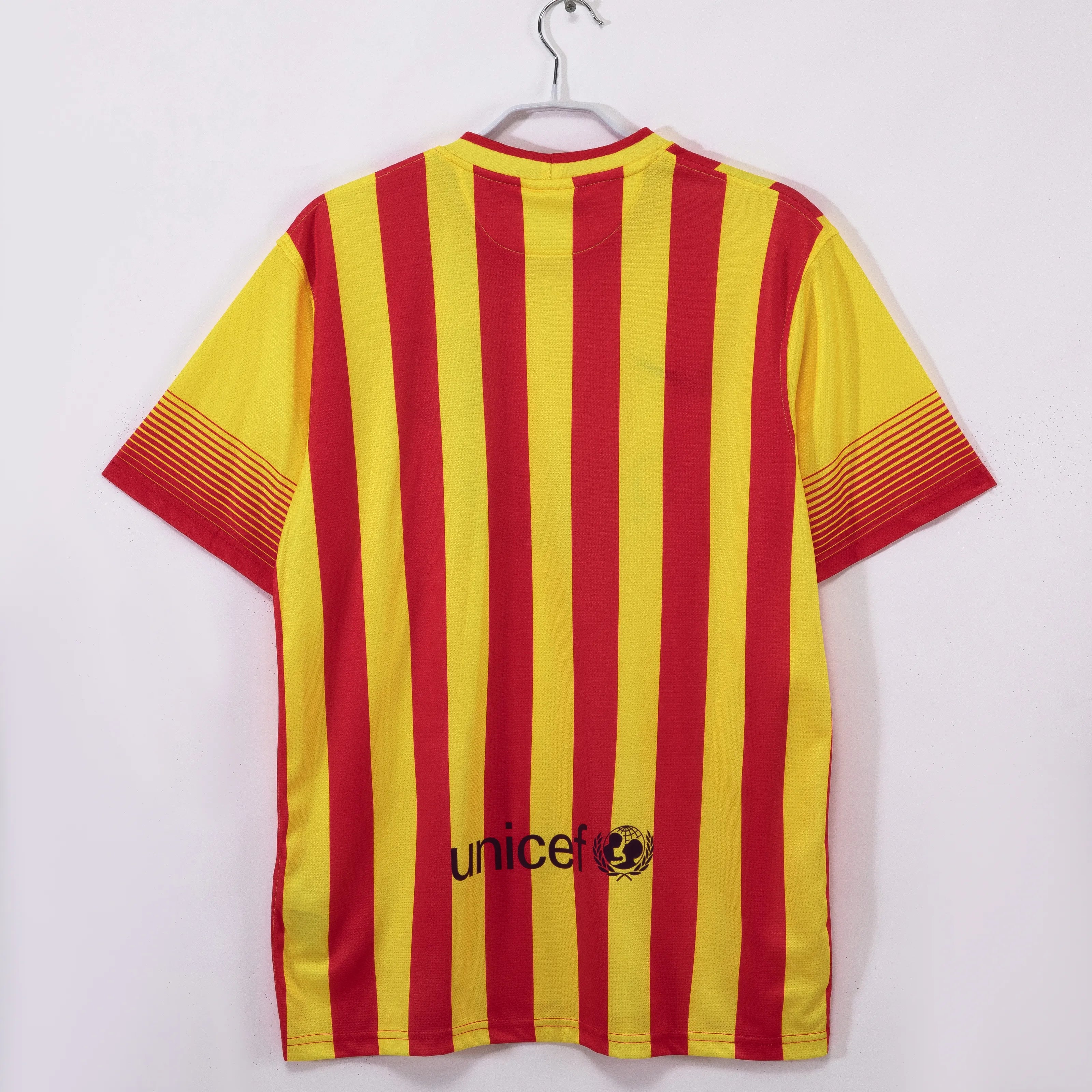 13/14 Barcelona Retro - Away Kit