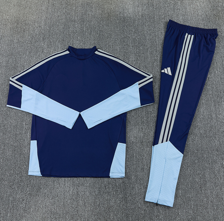 Ajax 26/27 - Tracksuit (Long Sleeves)