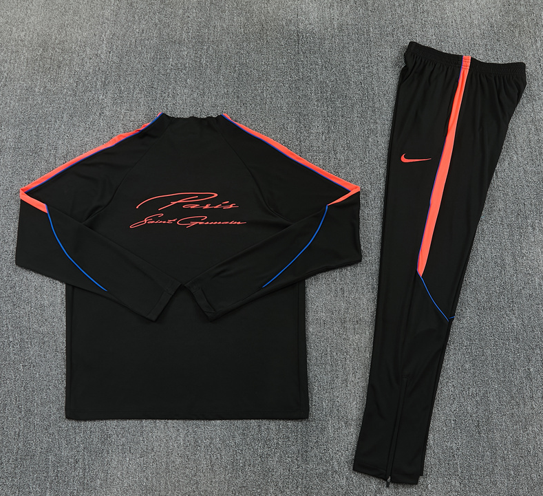 Paris Saint-Germain 26/27 - Tracksuit