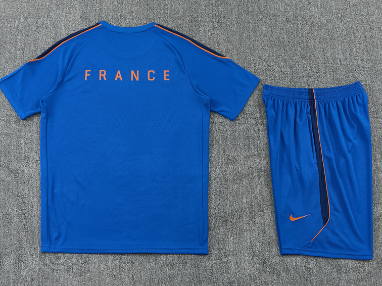 France 2026 World Cup - Tracksuit (Short Sleeves)