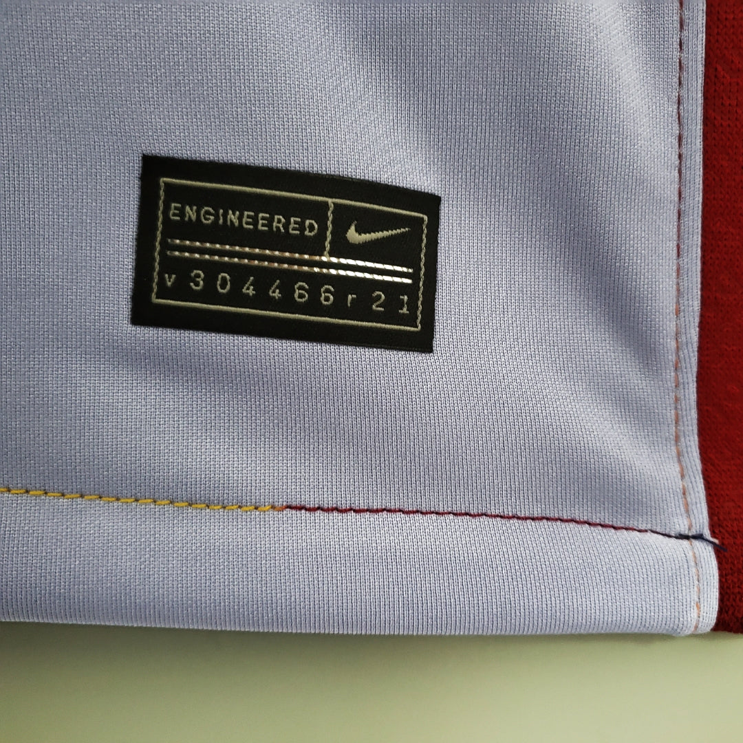 21/22 Barcelona Retro - Away Kit