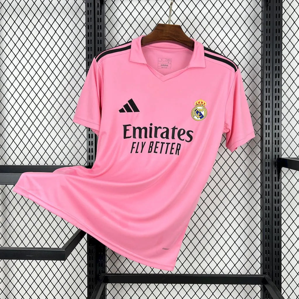 22/23 Real Madrid Pink - Concept Kit