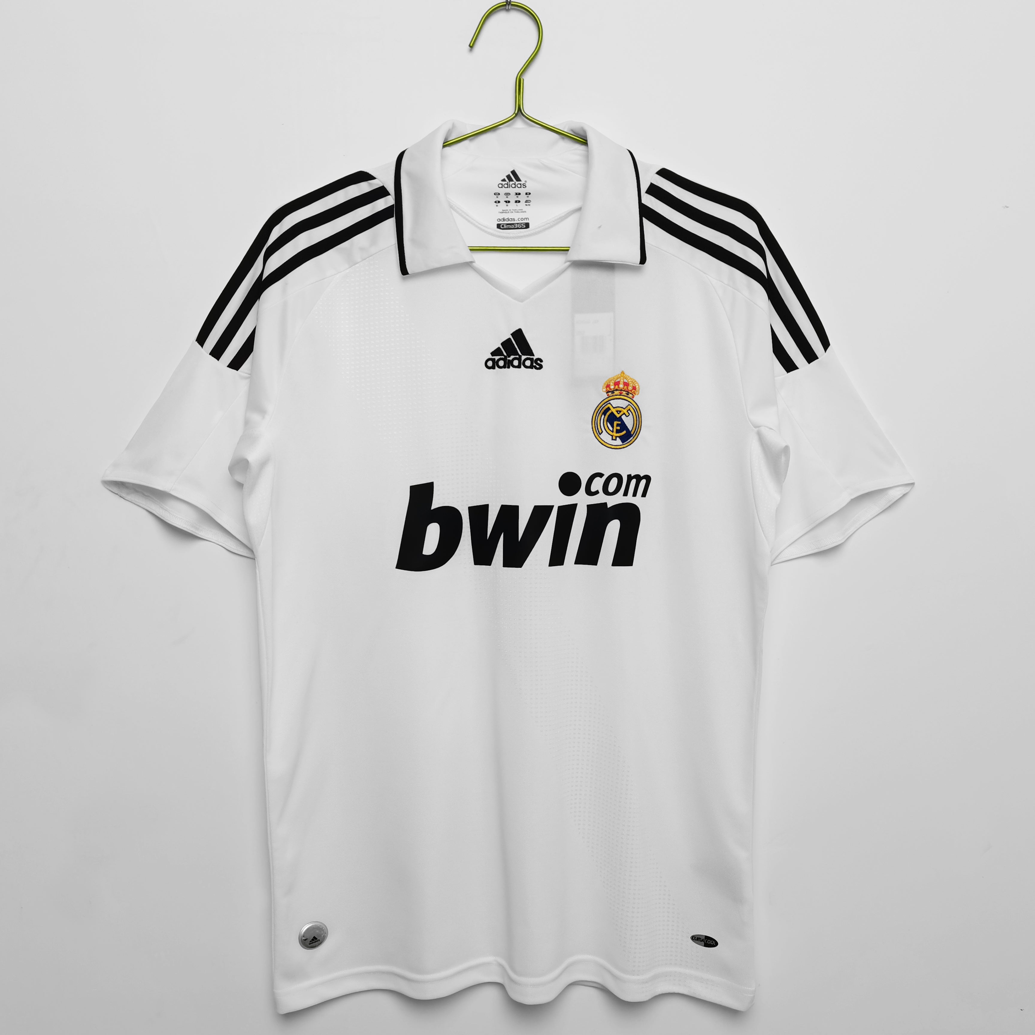 08/09 Real Madrid Retro - Home Kit