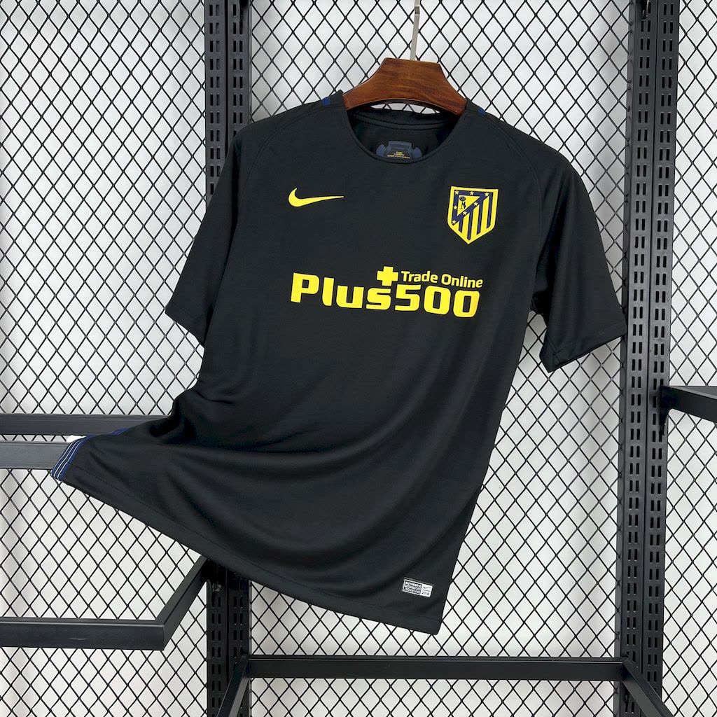 16/17 Atletico Madrid Retro - Away Kit