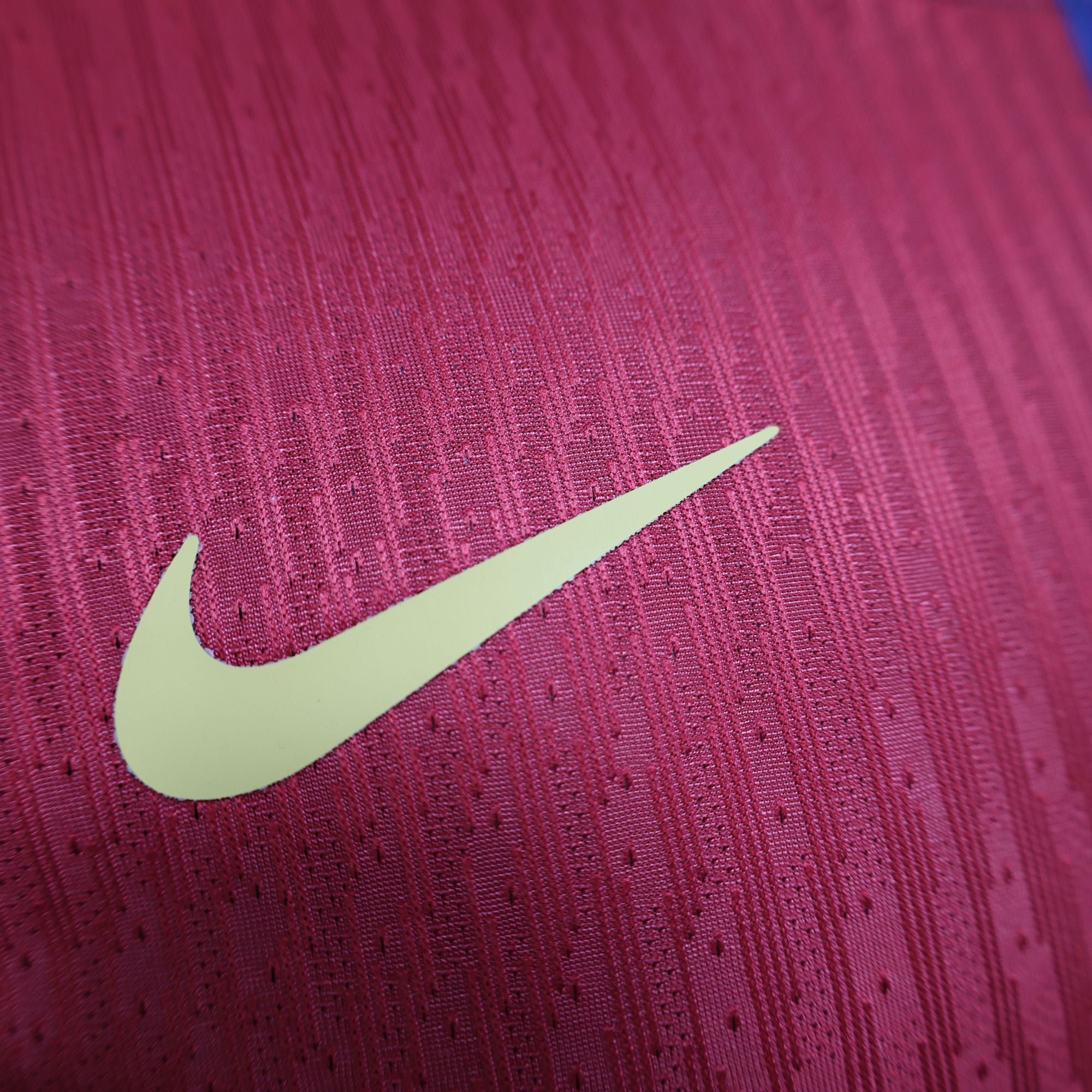 24/25 Barcelona Player's Edition Retro - Home Kit