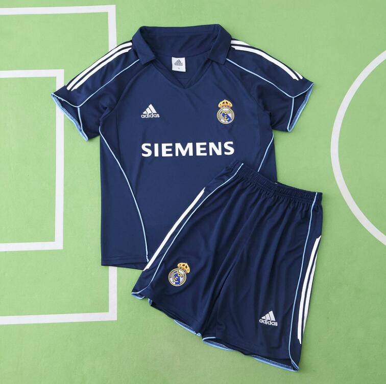 Real Madrid 2005-06 Retro - Away Kids Kit