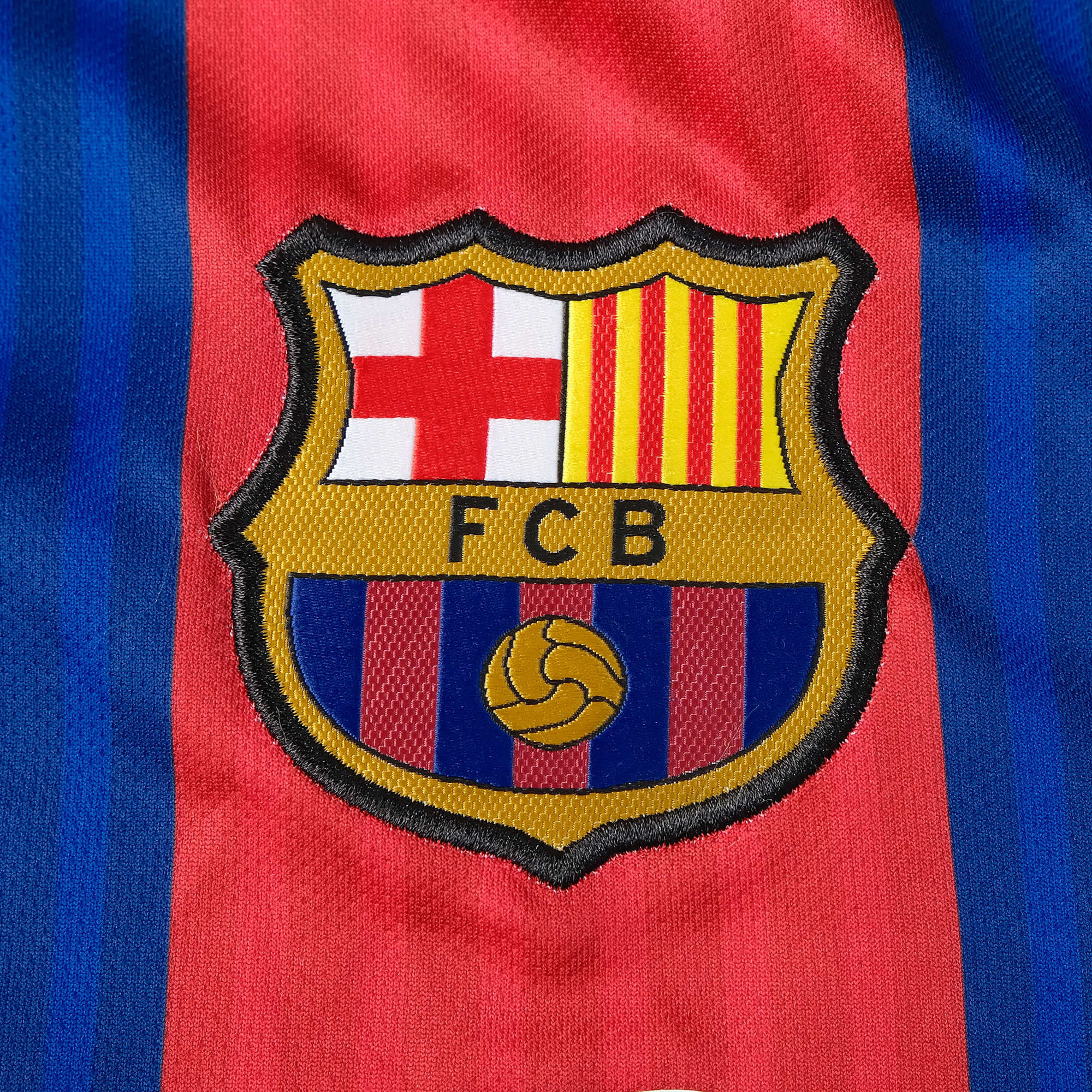 16/17 Barcelona Retro - Home Kit