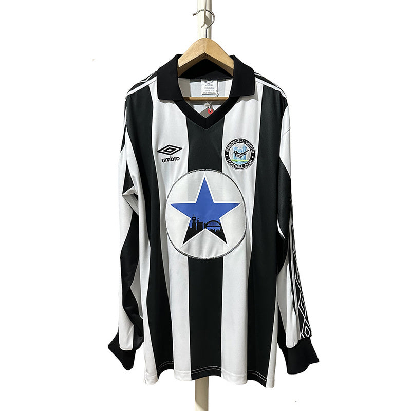 Newcastle United 1980-82 Retro - Home
