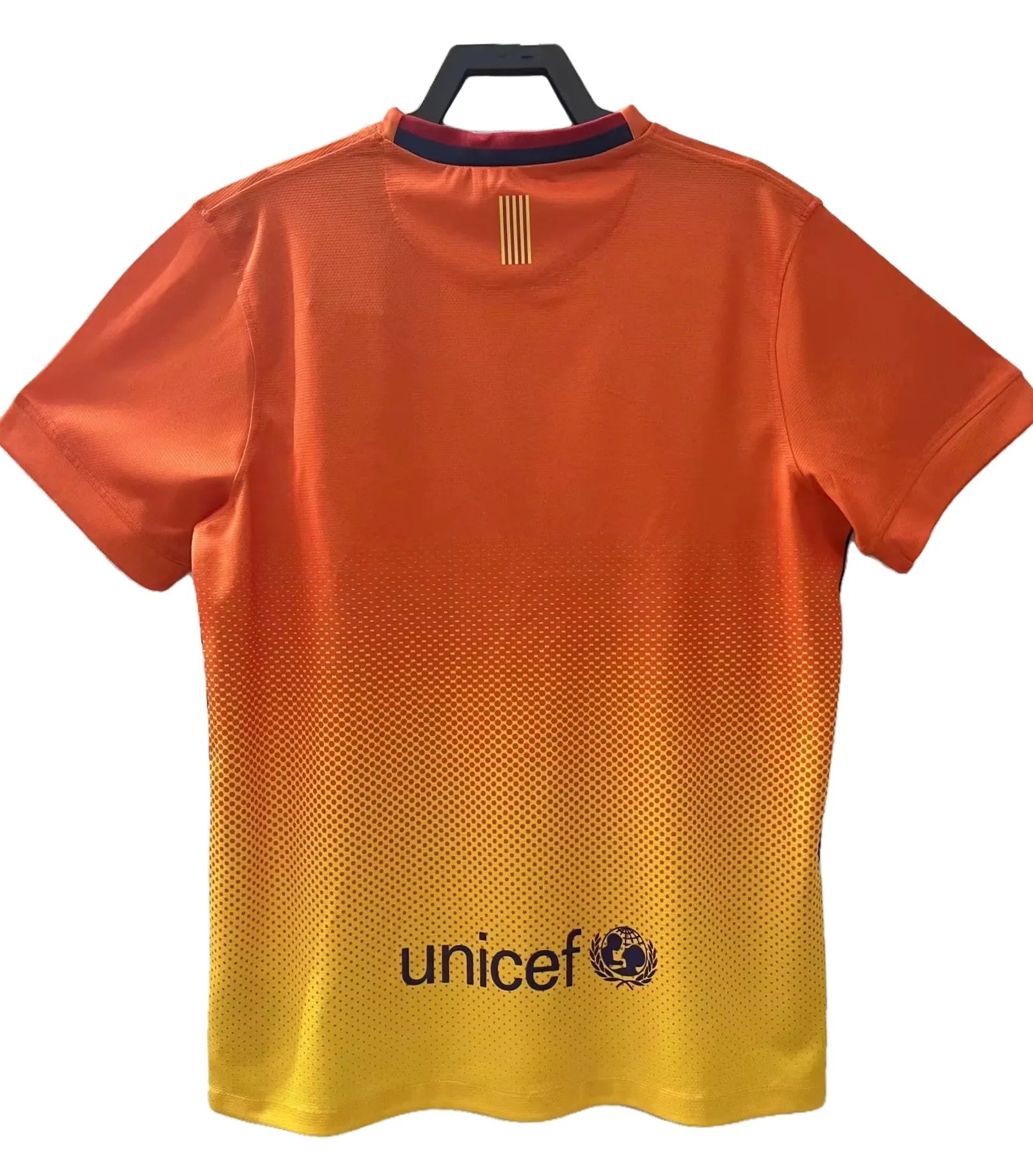 12/13 Barcelona Retro - Away Kit