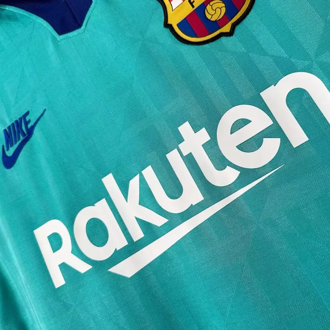 19/20 Barcelona Retro - Away Kit