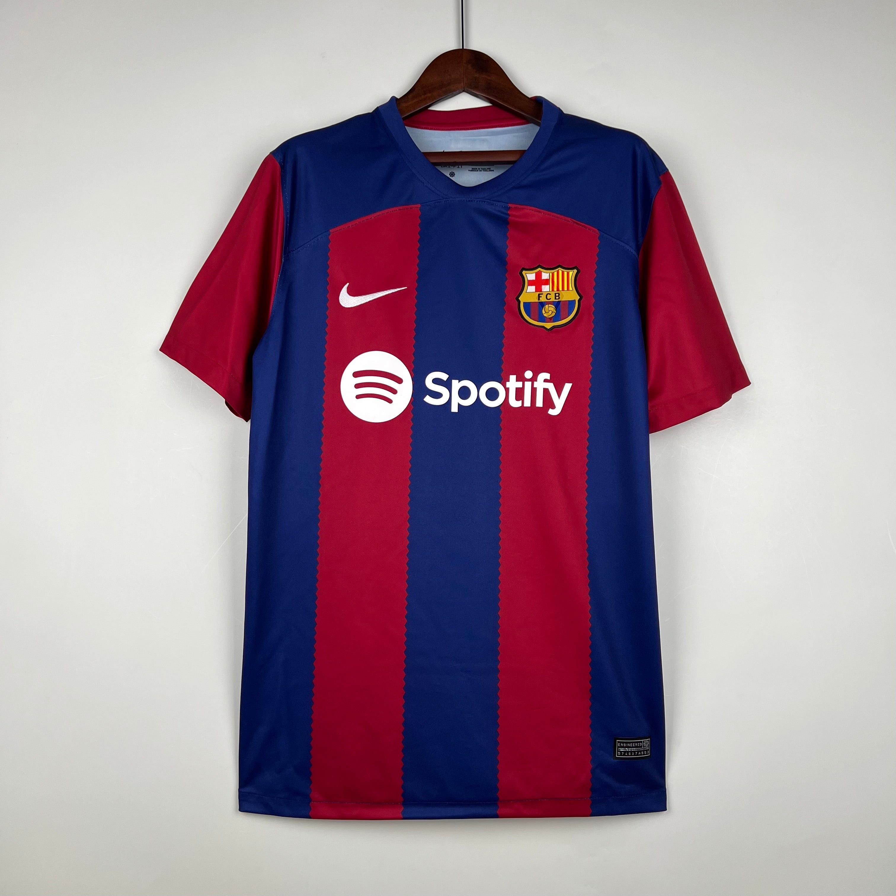 23/24 Barcelona Retro - Home Kit