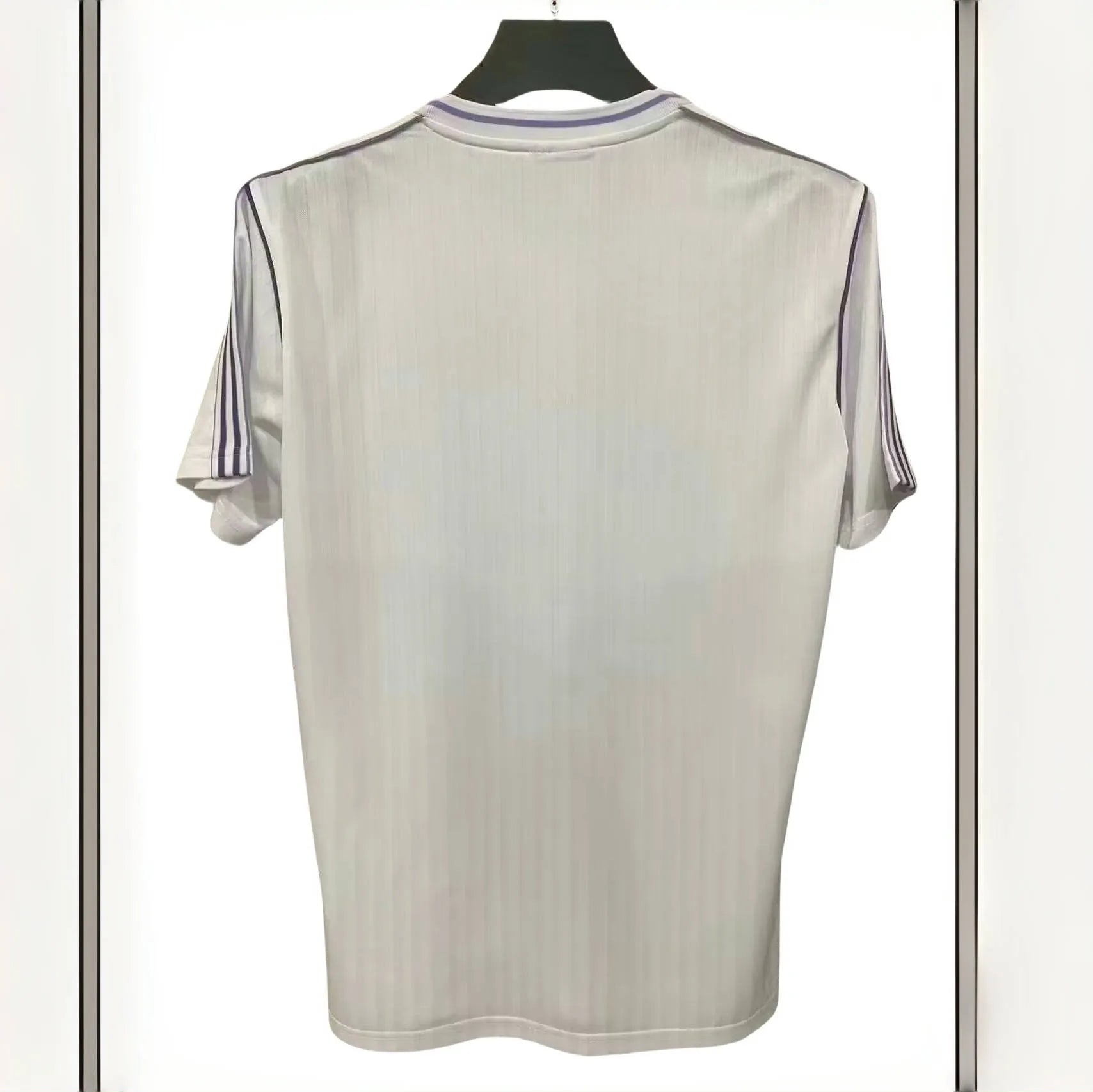 25/26 Real Madrid Retro - Concept Kit