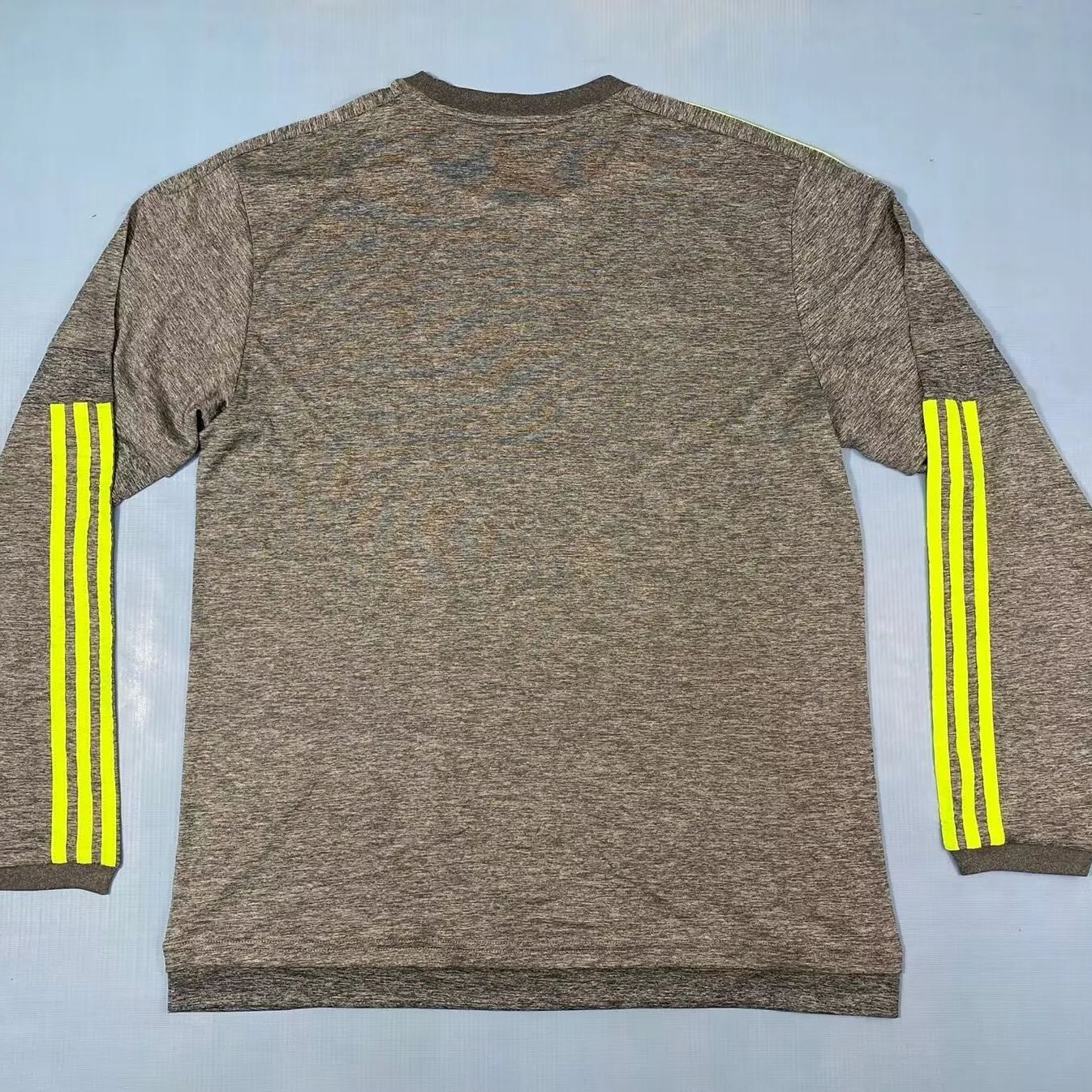 15/16 Real Madrid Retro Long Sleeve - Away Kit