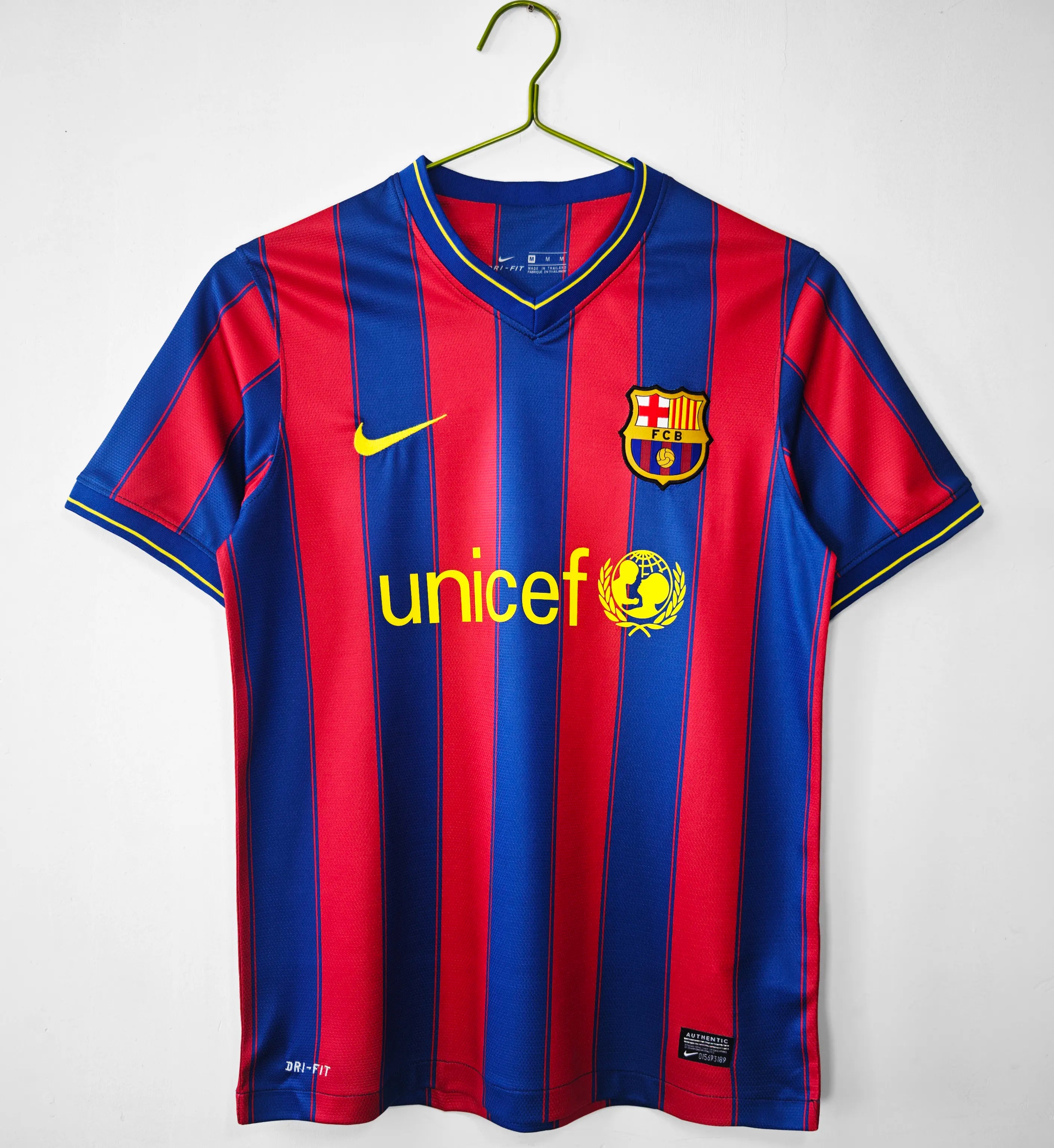 09/10 Barcelona Retro - Home Kit