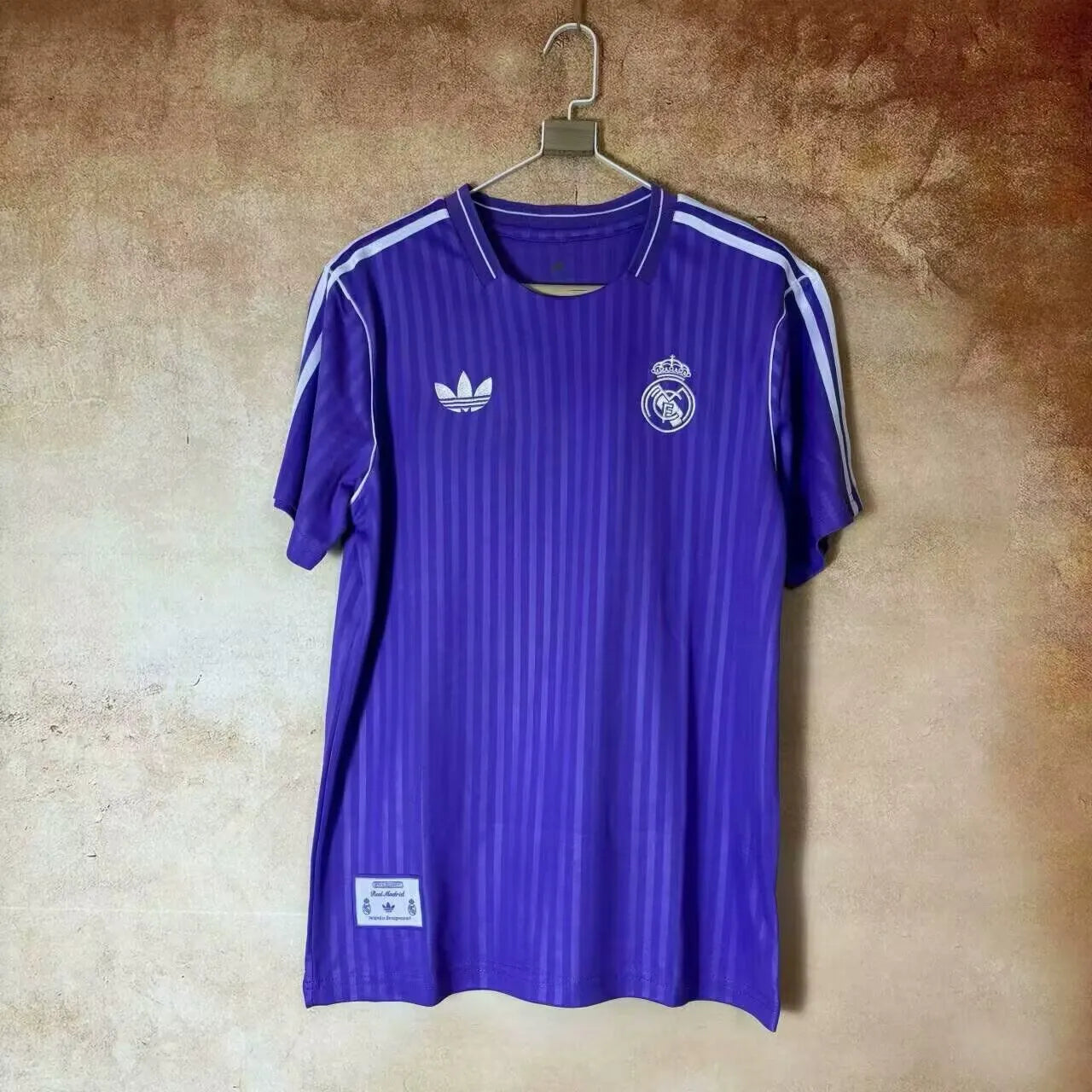 25/26 Real Madrid Blue Retro - Concept Kit