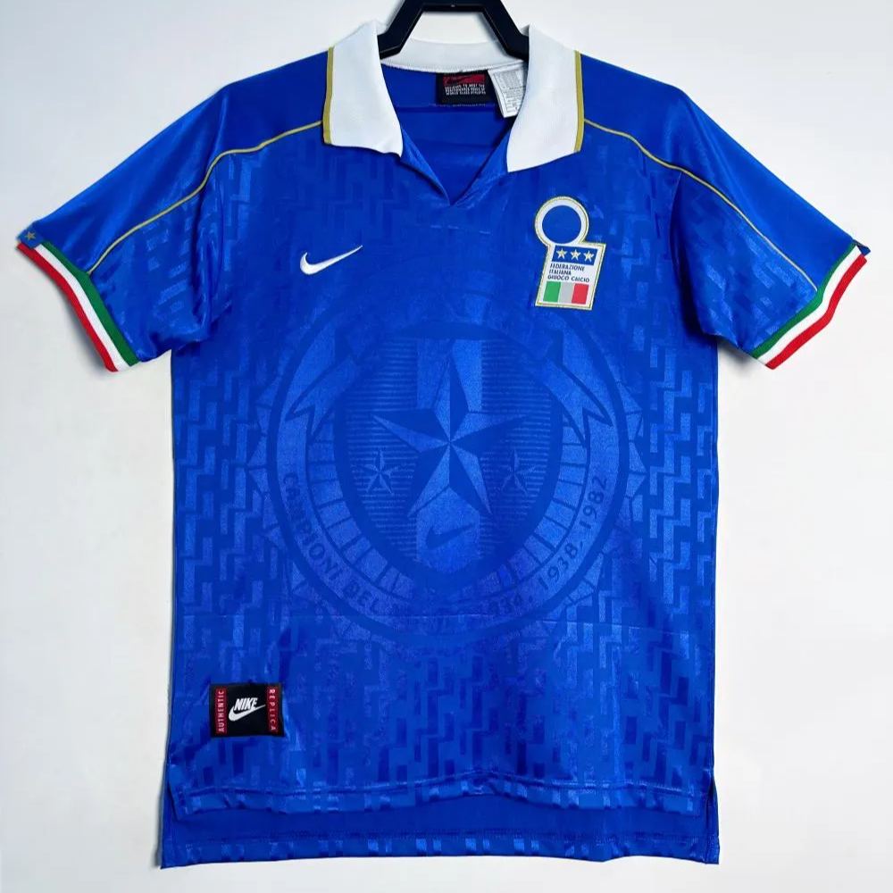 1996 Italy Retro - Home Kit