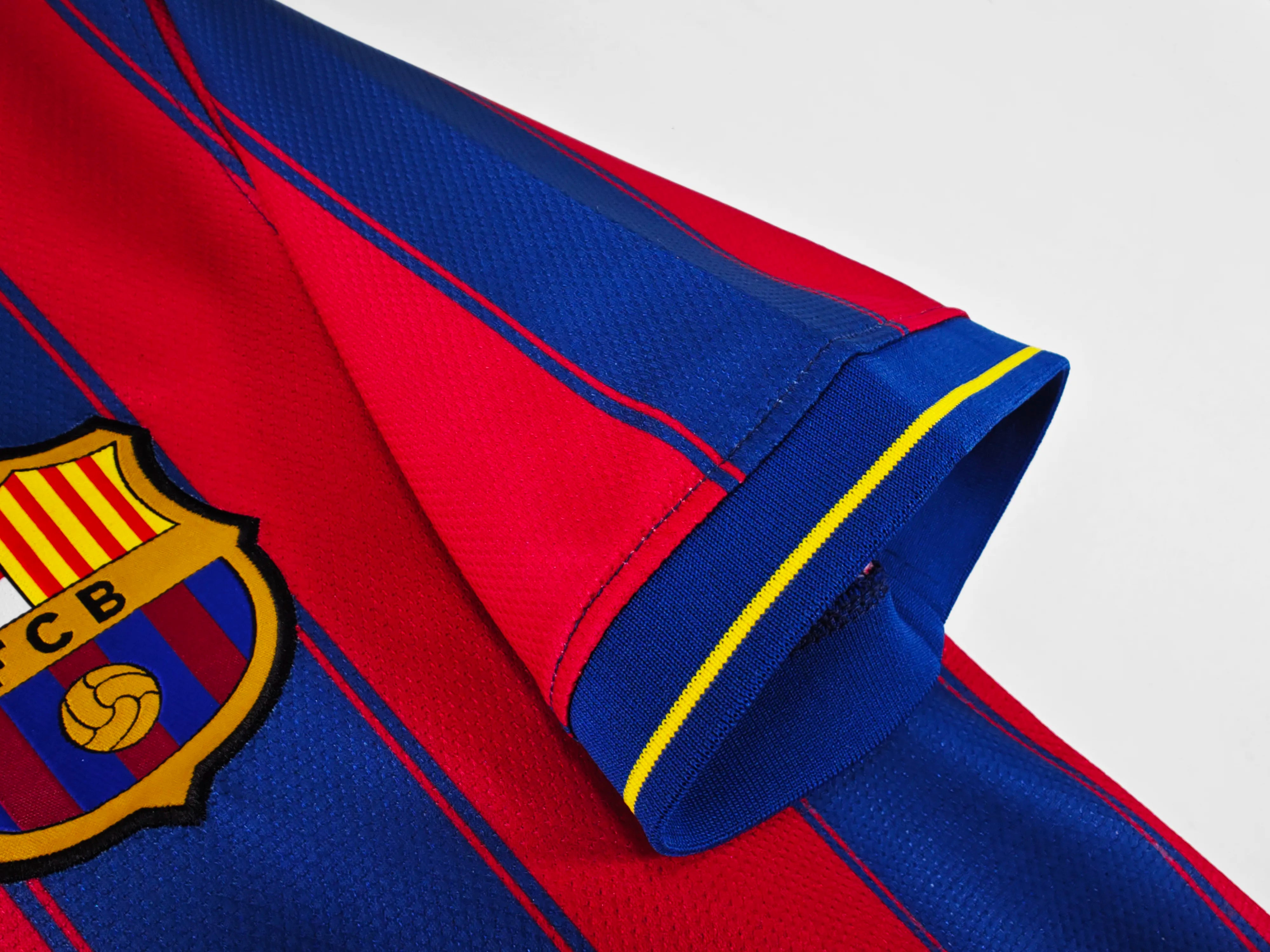 09/10 Barcelona Retro - Home Kit