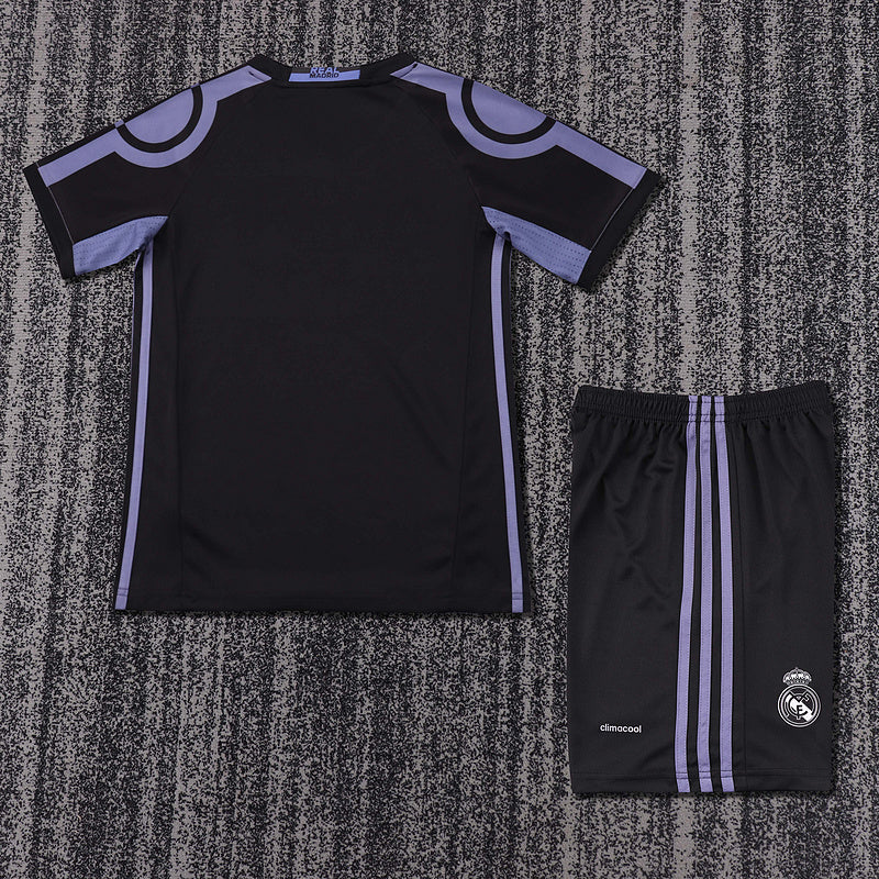 Real Madrid 2016-17 Retro - Third Kids Kit