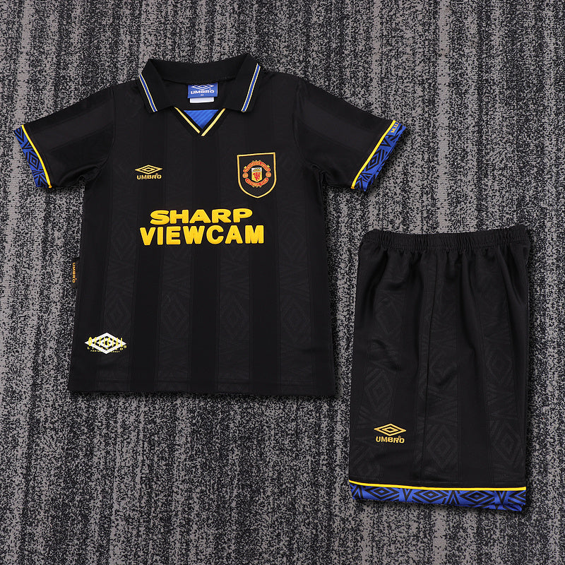 Manchester United 1993-94 Retro - Away Kids Kit