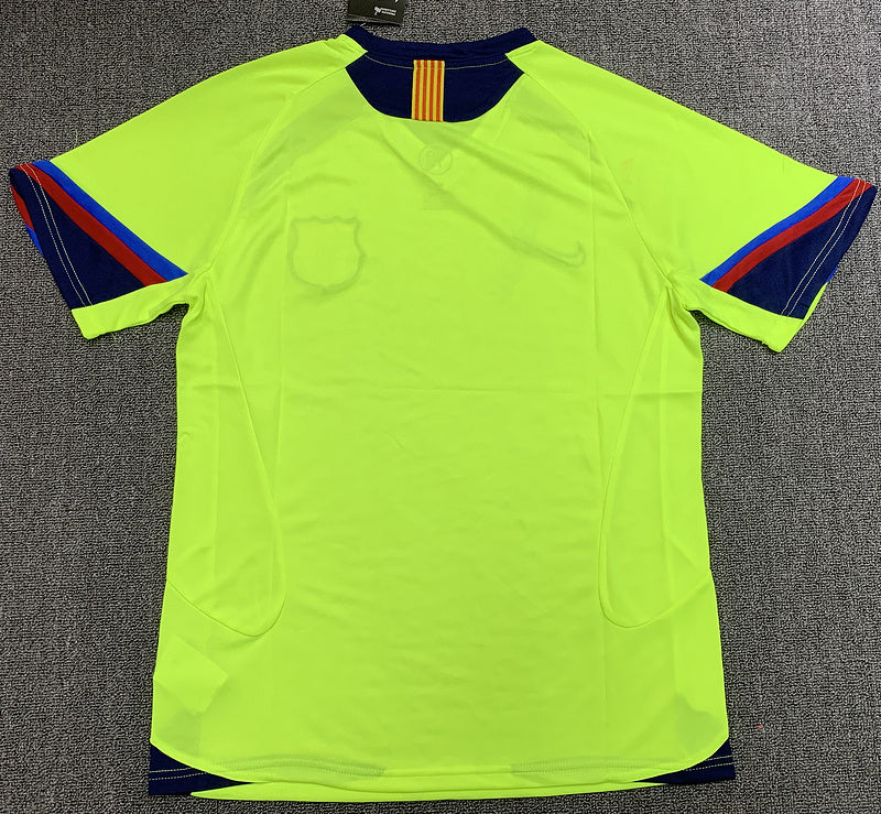 Barcelona 2005-06 Retro - Away