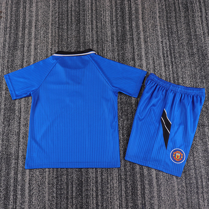 Manchester United 1996-98 Retro - Third Kids Kit