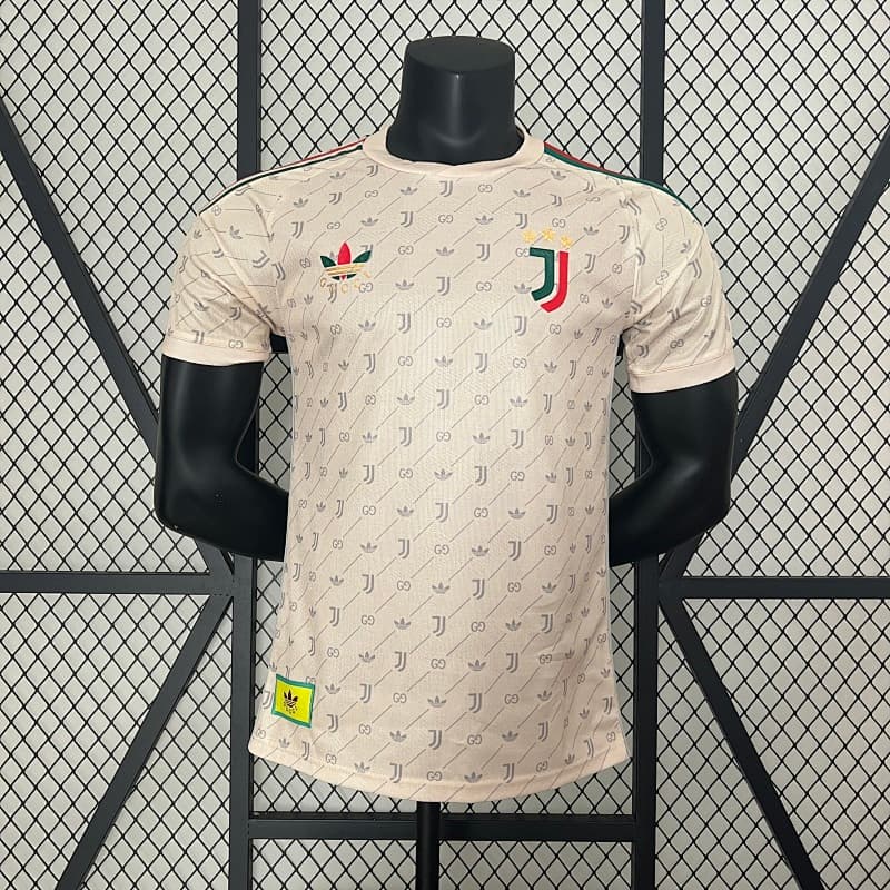 Juventus x Gucci Beige Concept Kit 2024/25 (Player Version)