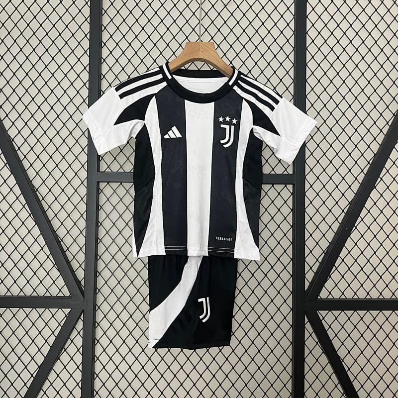 Juventus Home Kids Kit 2024/25