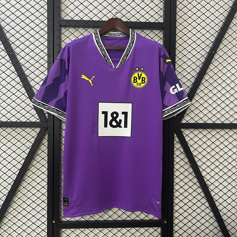 Borussia Dortmund Goalkeeper Jersey 2024/25