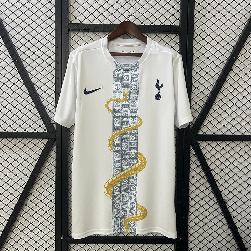 Tottenham Hotspur Lunar New Year Pre-Match Jersey 2024/25