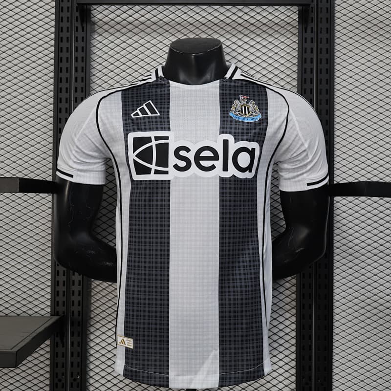 Newcastle United Home Jersey 2025/26 (Player Version)