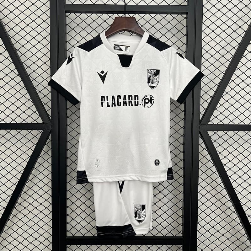 Vitoria Guimaraes Home Kids Kit 2025/26