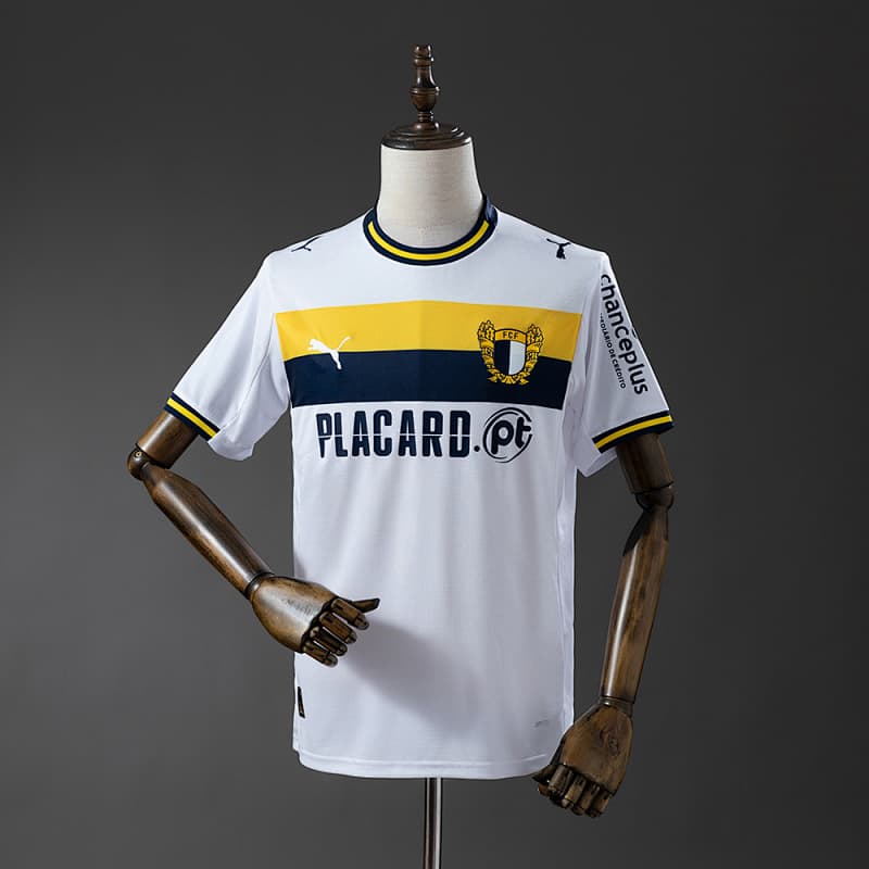 Famalicao Home Jersey 2025/26