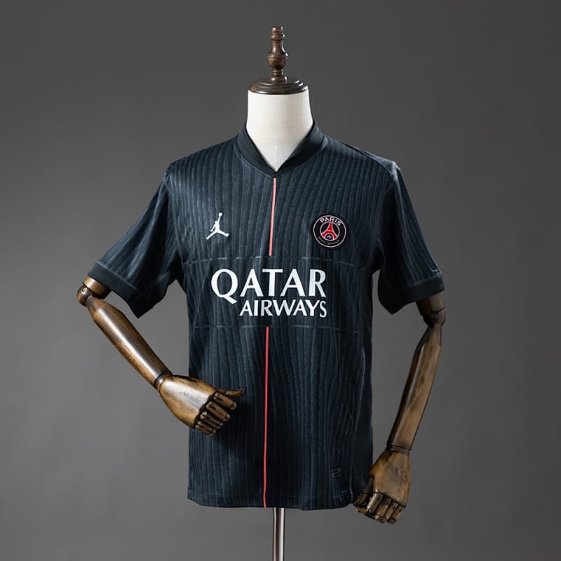 Paris Saint-Germain Fourth Jersey 2025/26