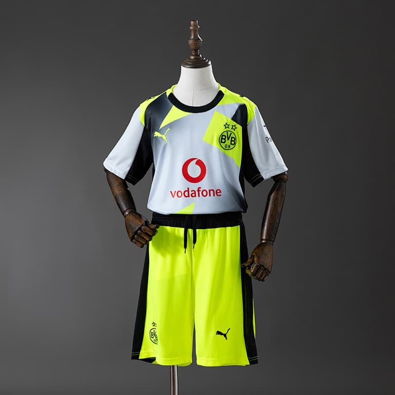 Borussia Dortmund Away Kids Kit 2025/26