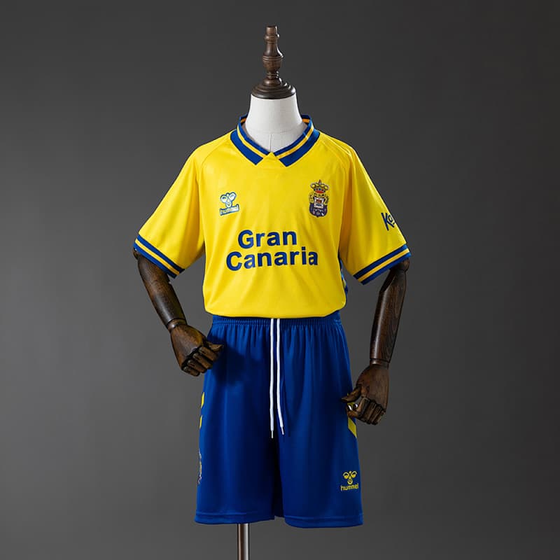 Las Palmas Home Kids Kit 2025/26
