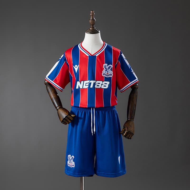 Crystal Palace Home Kids Kit 2025/26