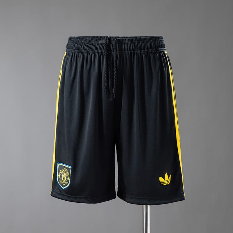 Manchester United Third Shorts 2025/26
