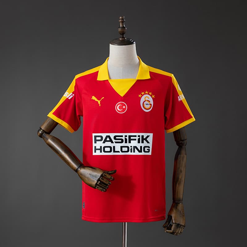 Galatasaray Retro Edition Jersey 2025/26