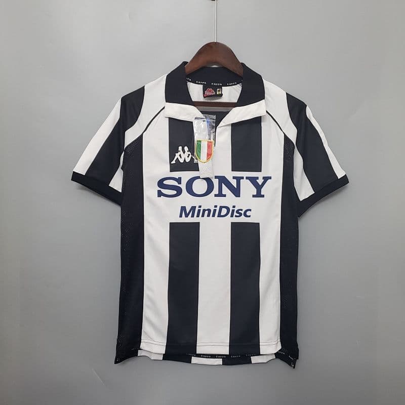 Juventus Home Retro Jersey 1997/98