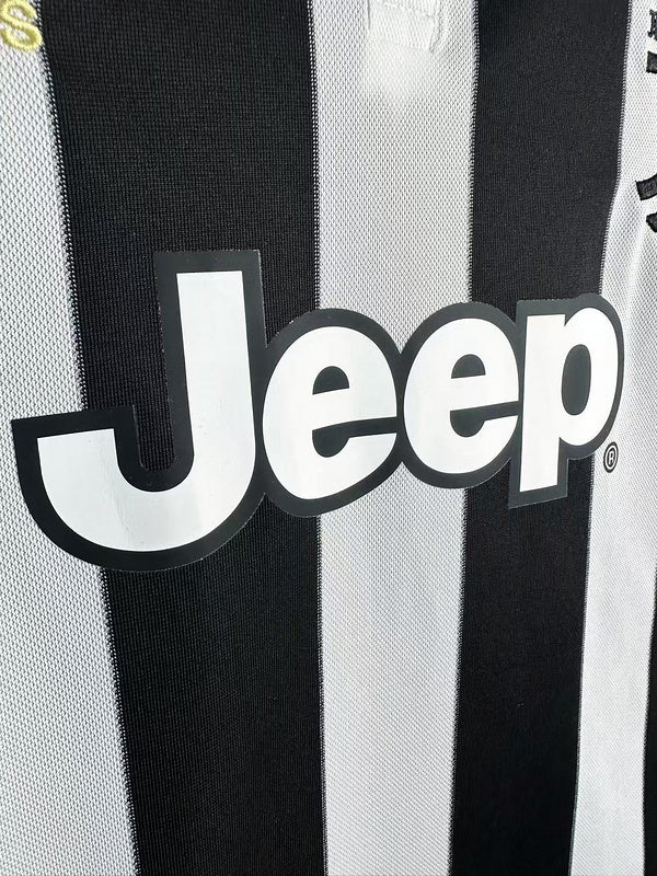 Juventus 2017-18 Retro - Home
