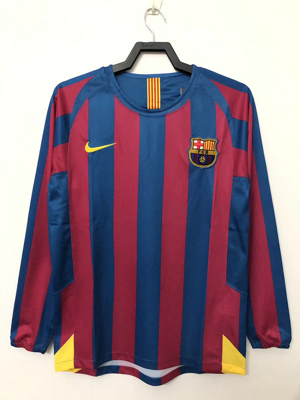 Barcelona 2005-06 Retro - Home