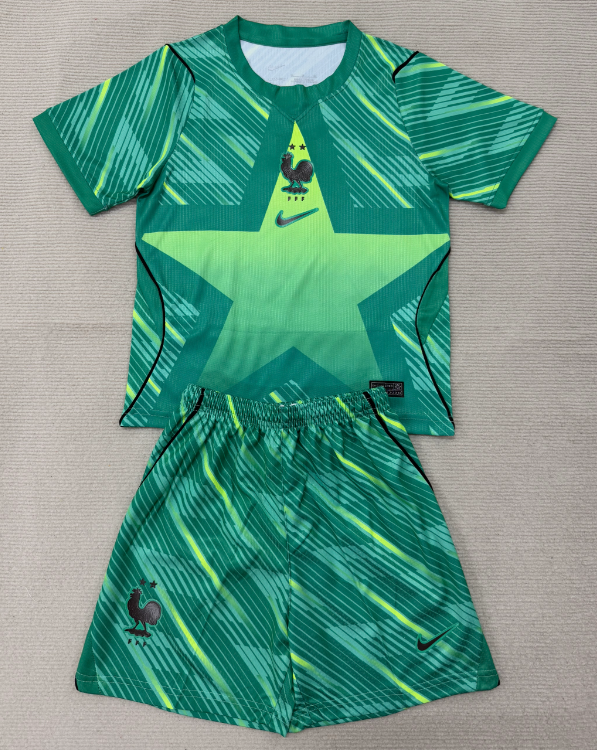 France 2026 World Cup - Goalkeeper Kids Kit (Green)