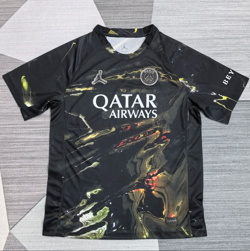 Paris Saint-Germain 26/27 - Fourth Kit (Fan)